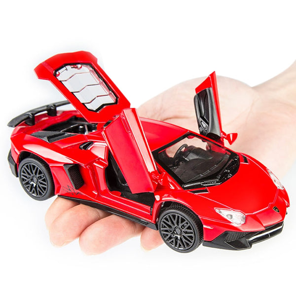 Lamborghini Aventador Model Car